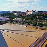 Vydrica Retreat Apartamento Bratislava